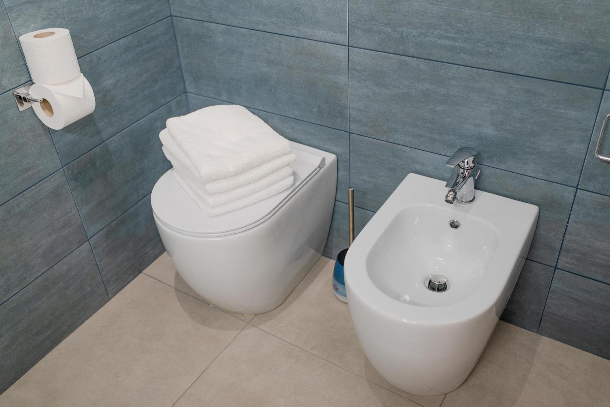 The Happyhouse, No Lift By Happyhostorino Apartment Екстериор снимка